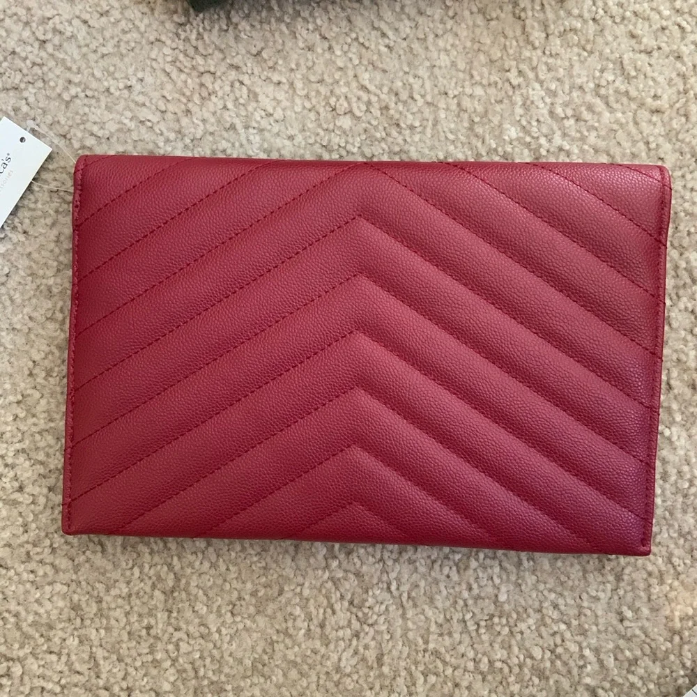 NWT Francescas Quilted Envelope Clutch with Chain